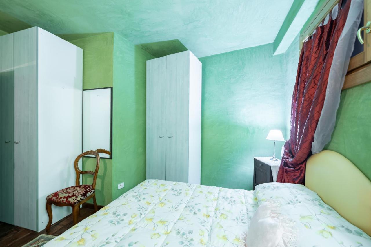 Apartament Le Chateau Franciacorta - By Host4U Colombaro  Zewnętrze zdjęcie